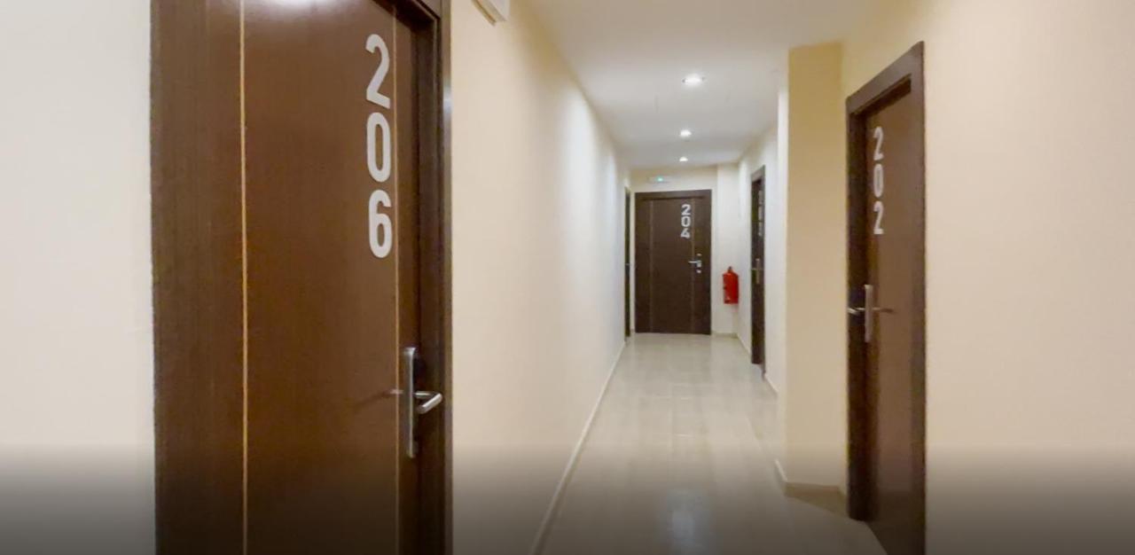 Hostal Restaurante Cuatro Caminos Cubillos del Sil Kültér fotó